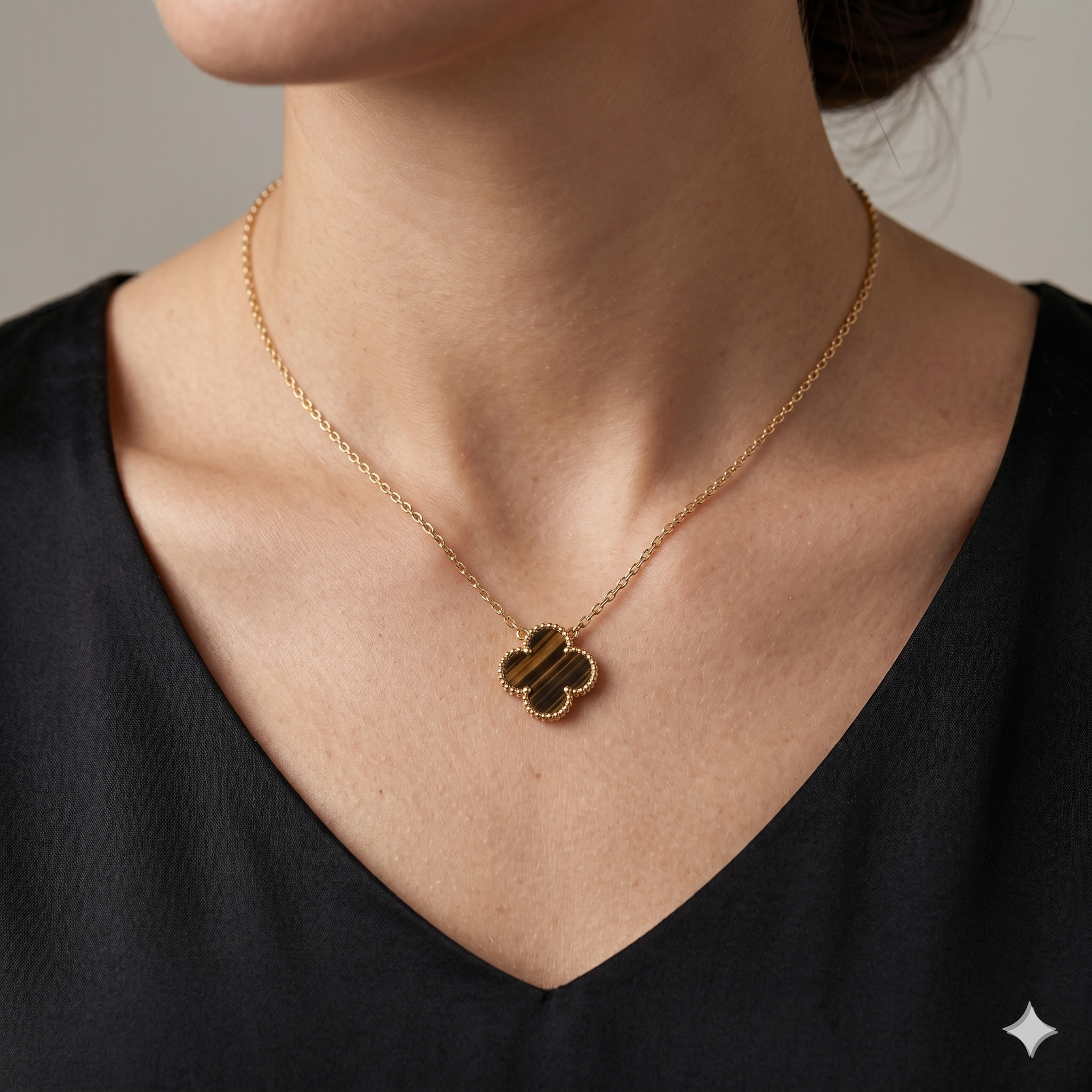Collier Trèfle "Onyx Noir" – Acier Inoxydable Premium